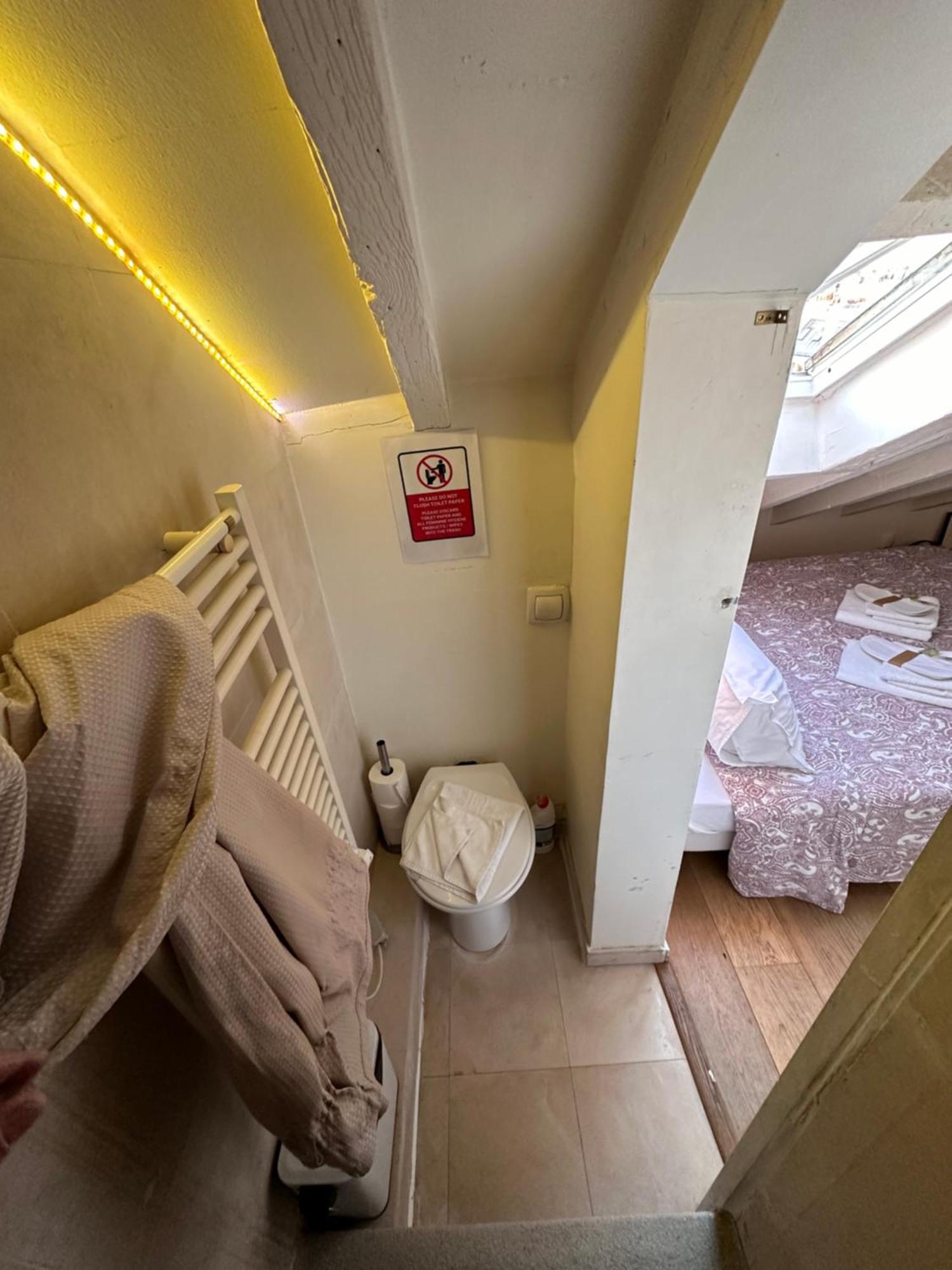 Apartamento Marais Rooftop Studio - Metro Filles Du Calvaire París Exterior foto